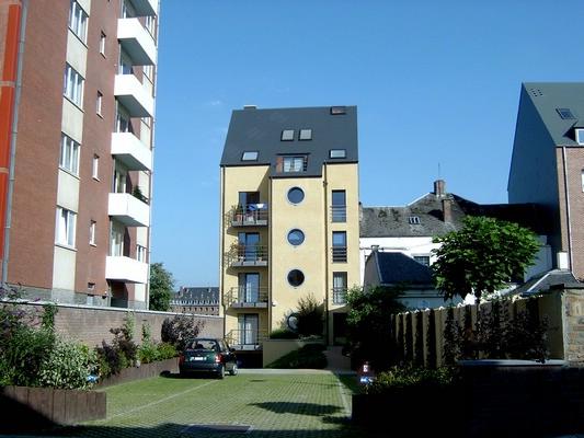 namur2004096