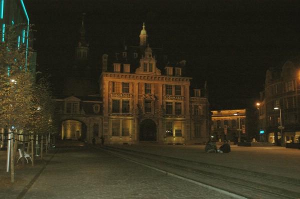 namur2004253