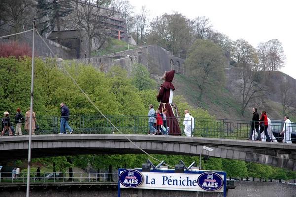 namur2004414