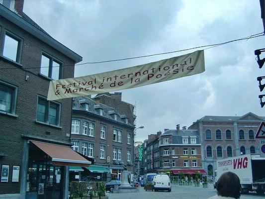 namur2004465