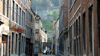 namur2004095