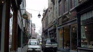 namur2004331