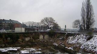 namur2004384