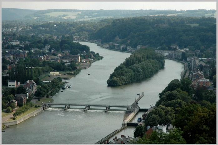 namur060806020