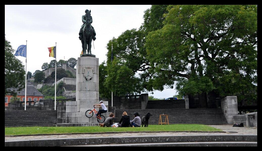 namur1208120083