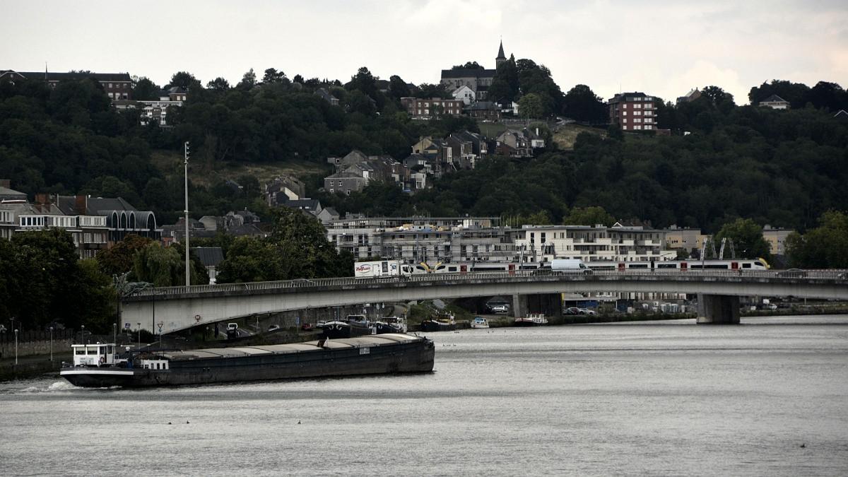 namur020815054