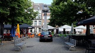 namur140816037