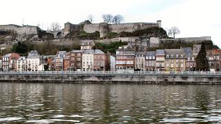 namur110410003