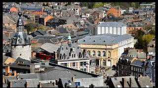 namur100411003