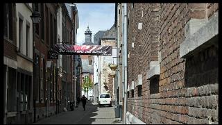 namur2904120048