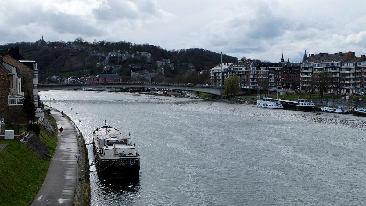 namur030416044