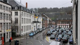 namur061209030