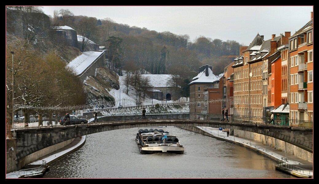 namur051210090