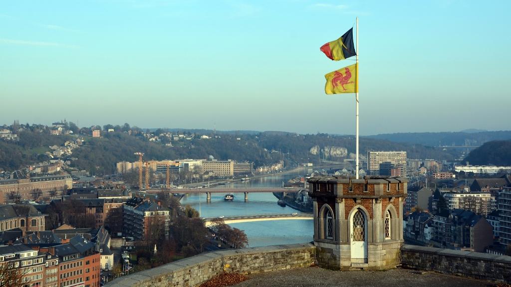 namur1512130118