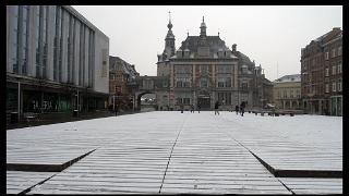 namur0502120100