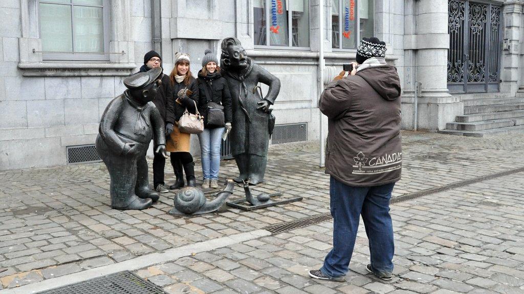 namur1002130122