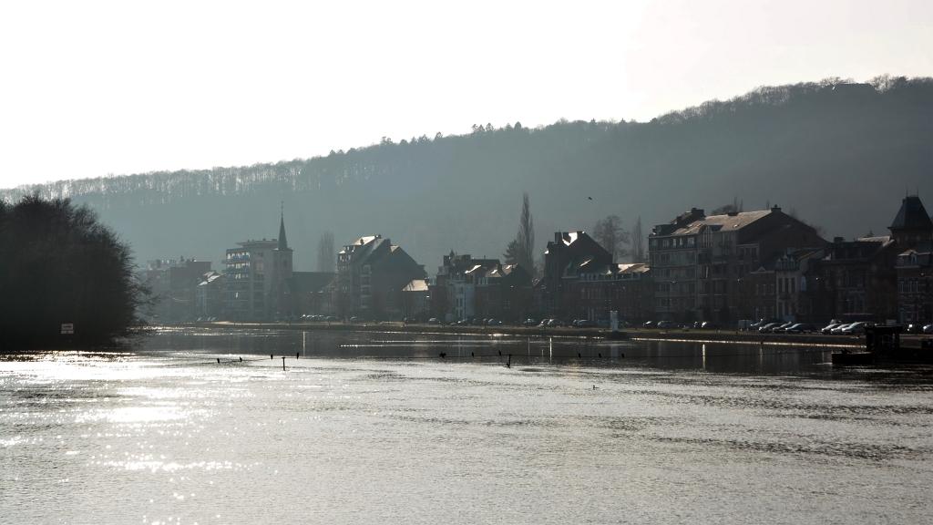 namur0202140106