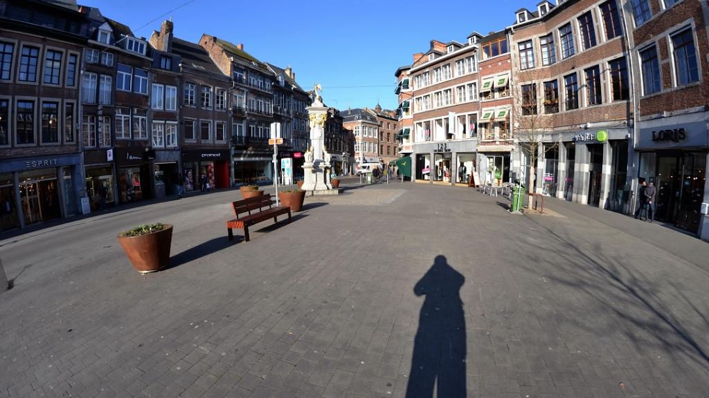 namur0202140126