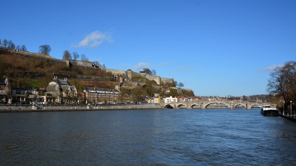 namur0902140080