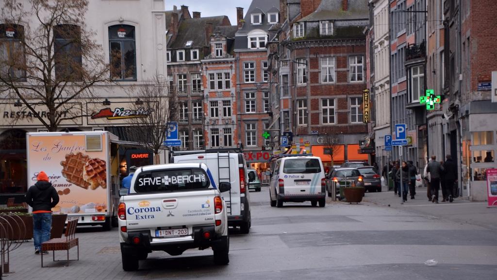 namur0902140217