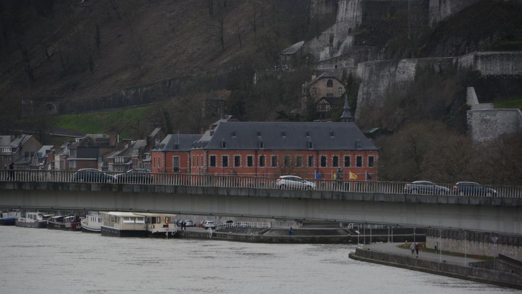 namur1602140071