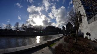 namur0902140195