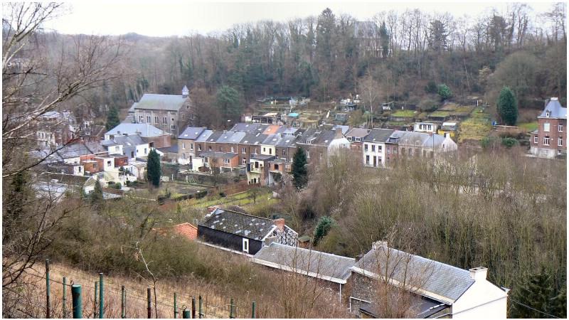 namur200108024