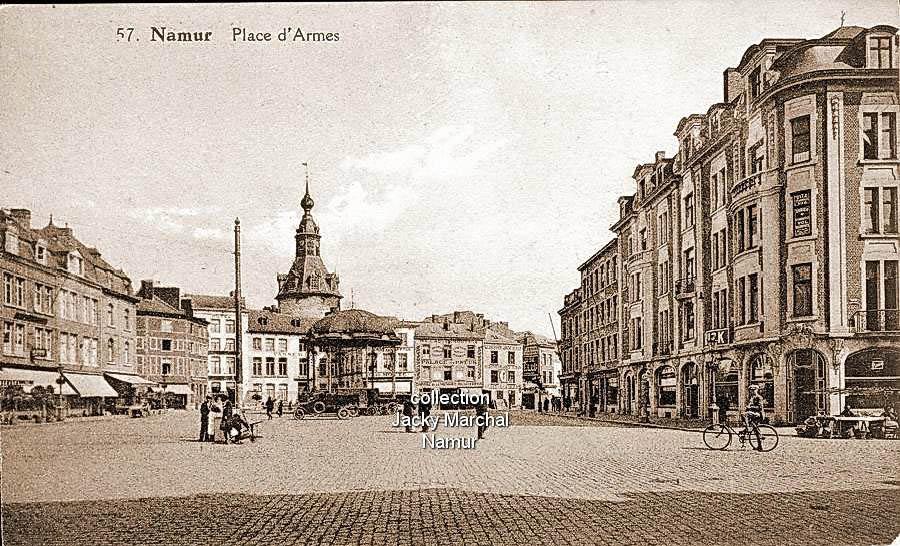 14_Place_d_Armes_apr_s_1918