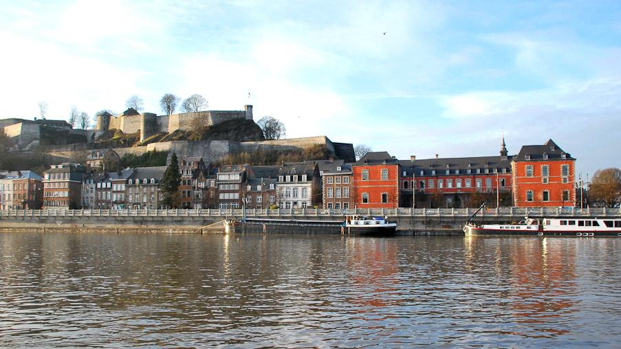 namur030110015