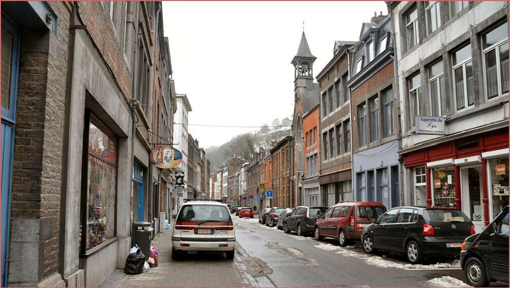 namur020111012