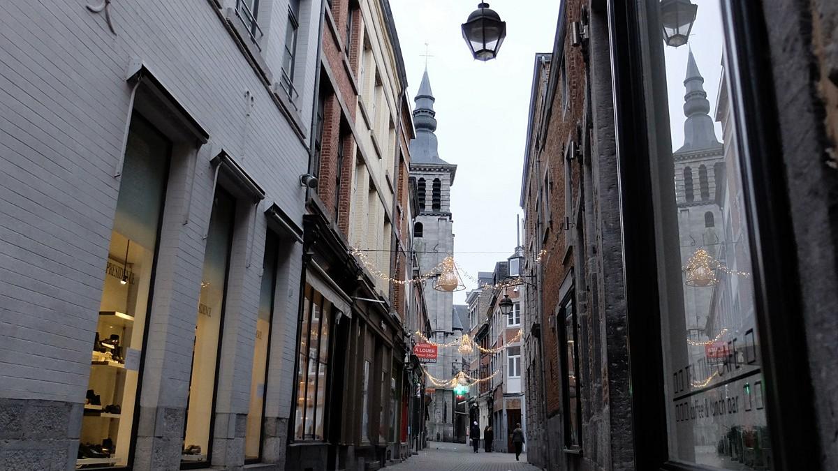 namur030116060