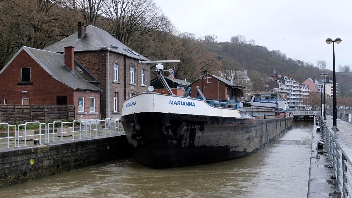 namur100116024