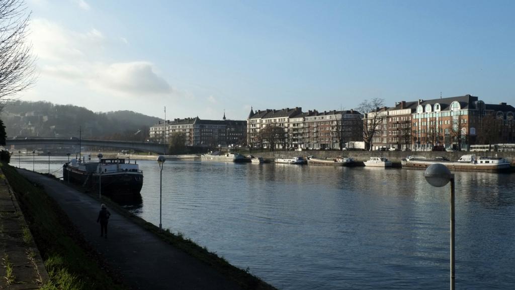 namur010117027