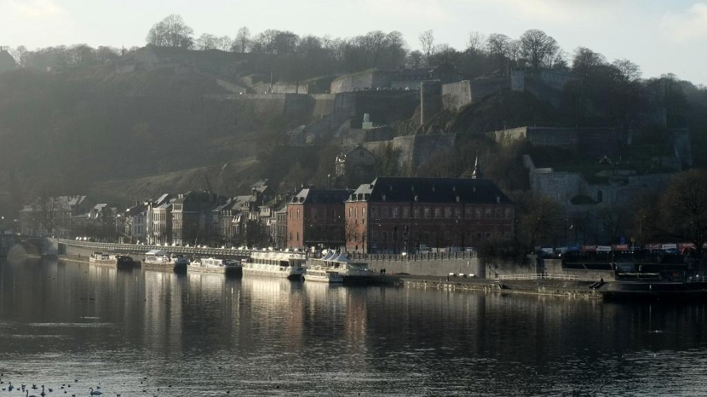 namur010117031