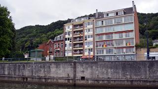 namur2206140110