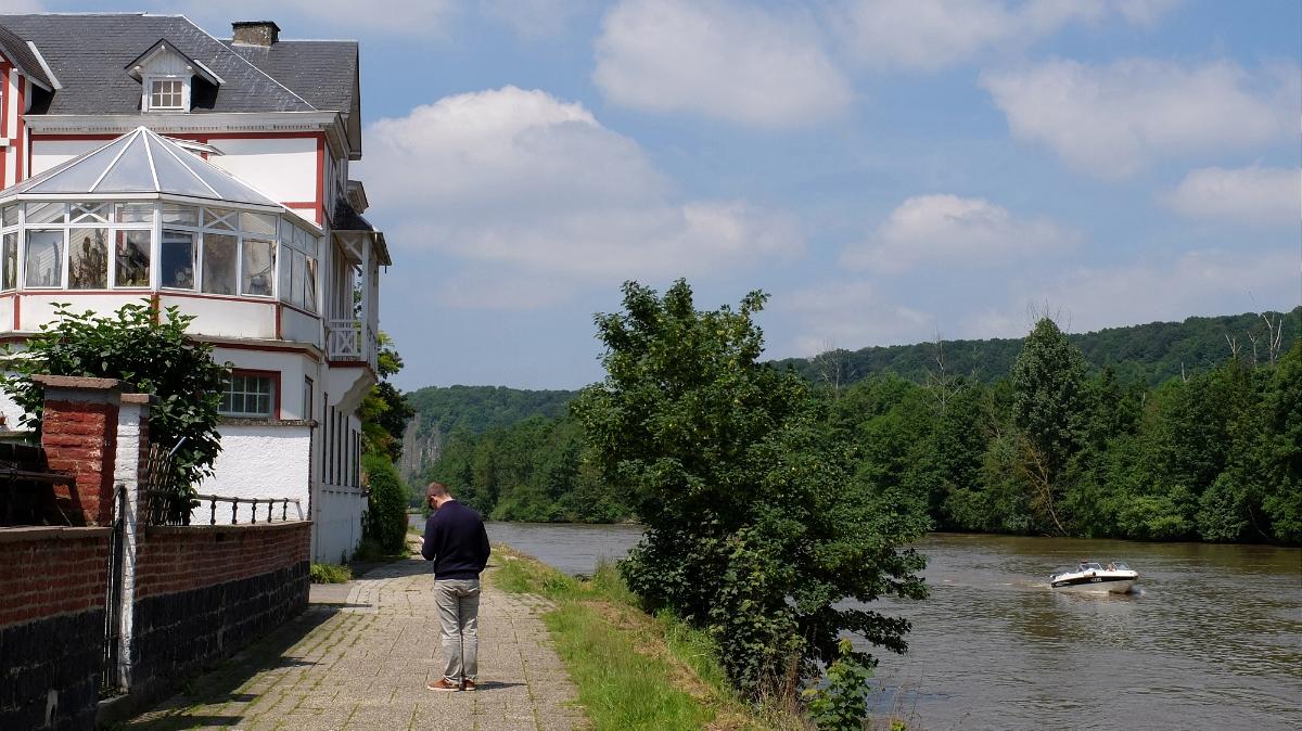 namur120616006