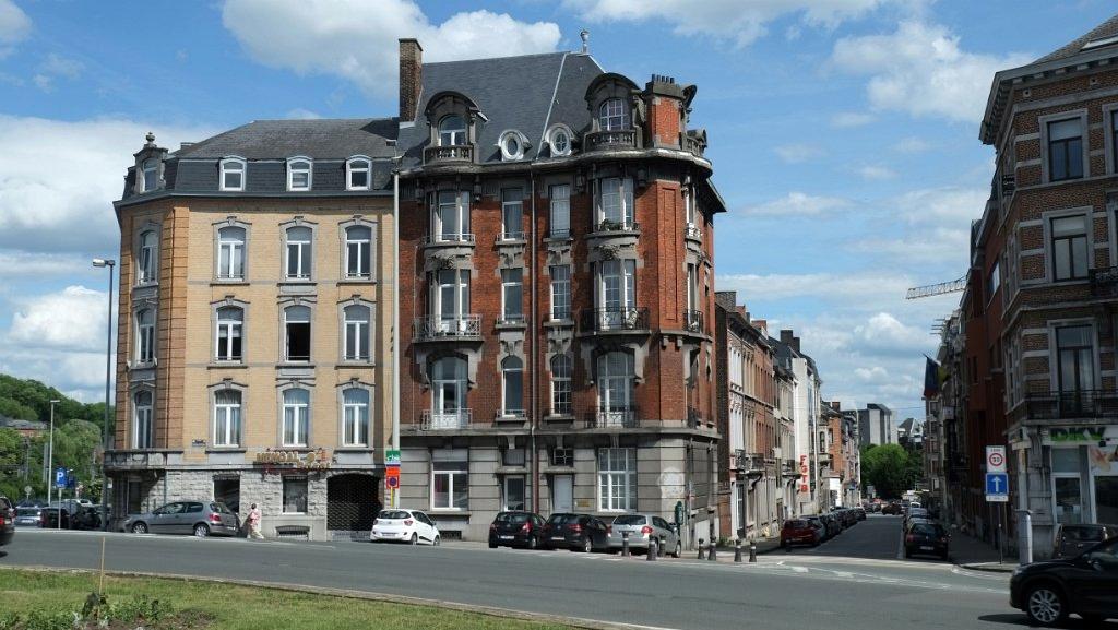 namur110617036