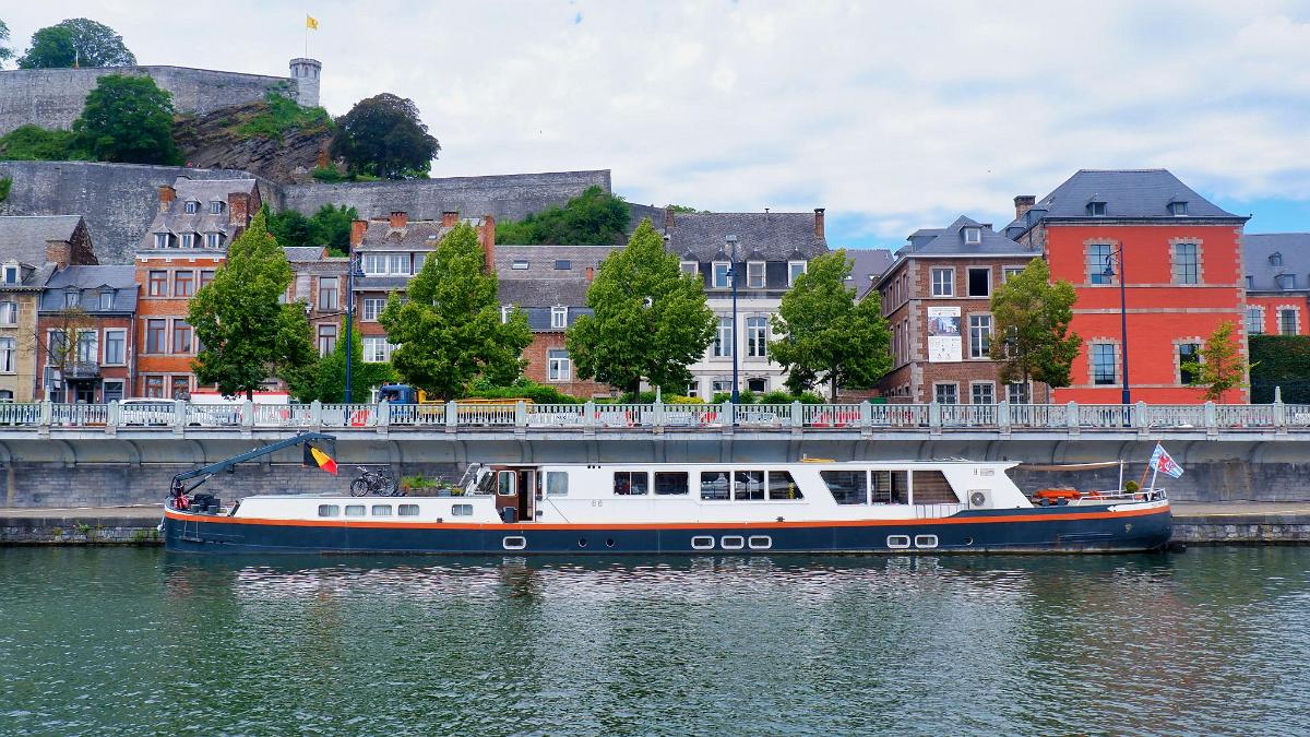 namur160619256