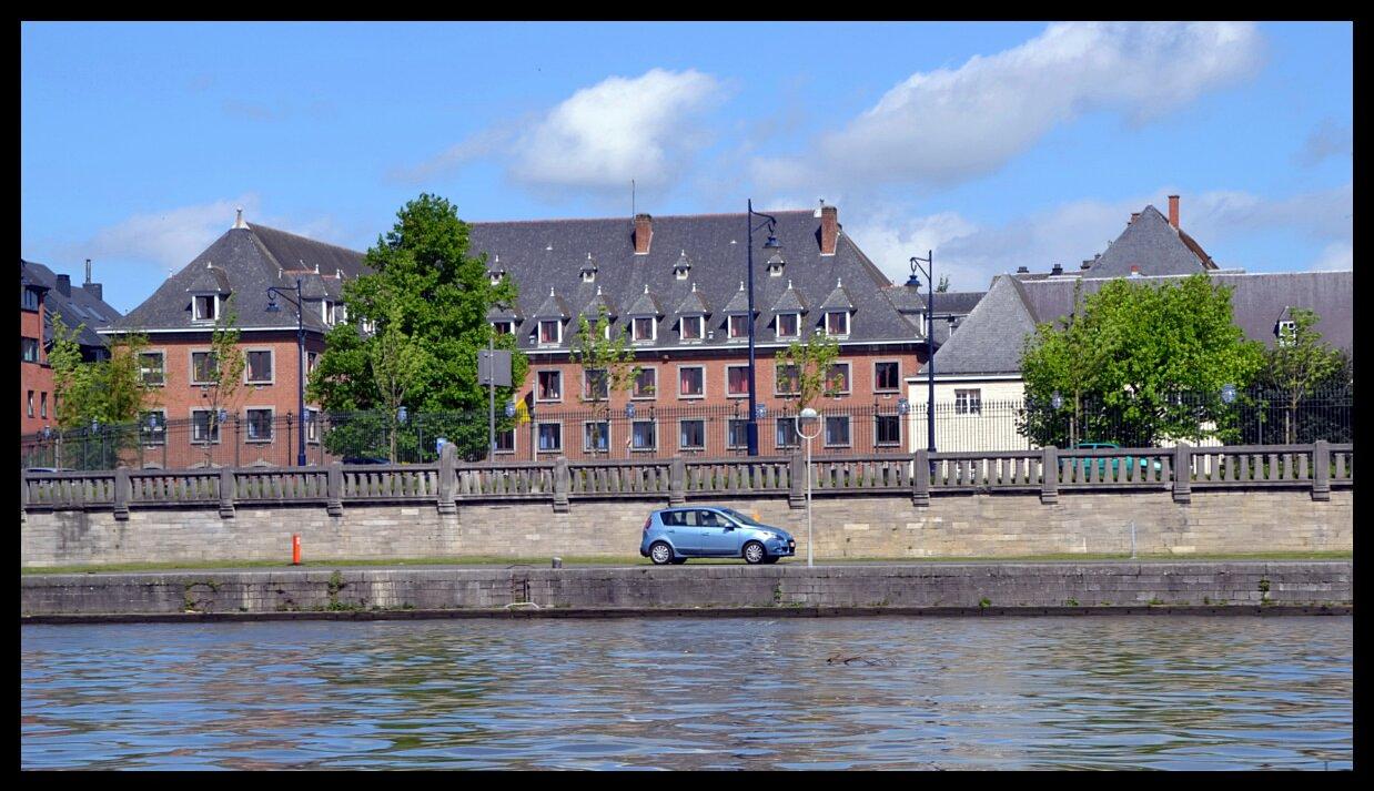 namur1205130082