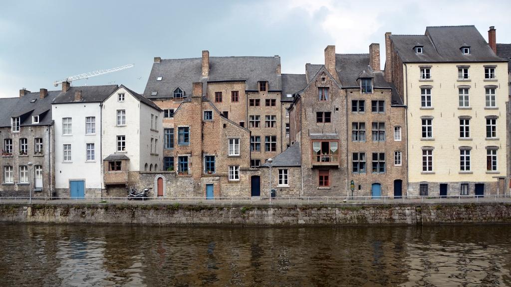 namur0405140105