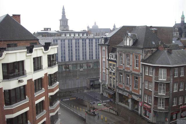 namur120306011