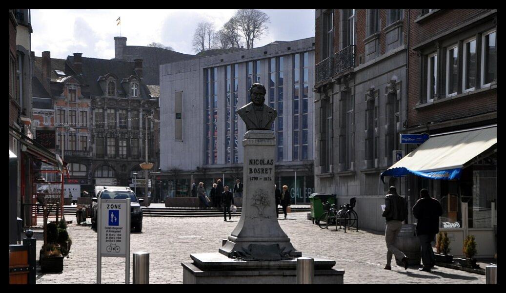 namur110312068a