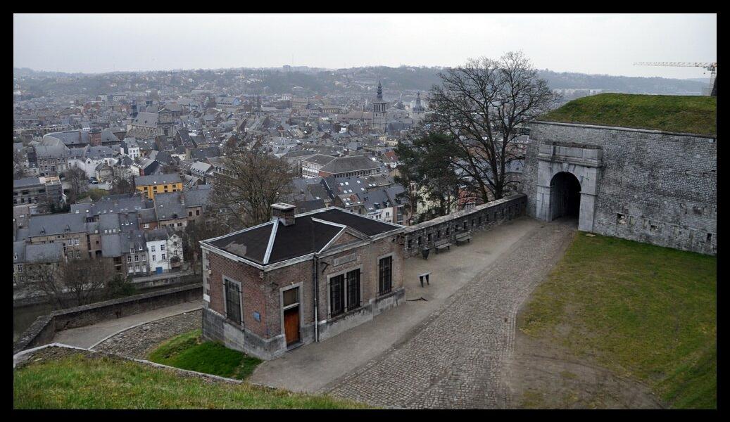 namur1803120006