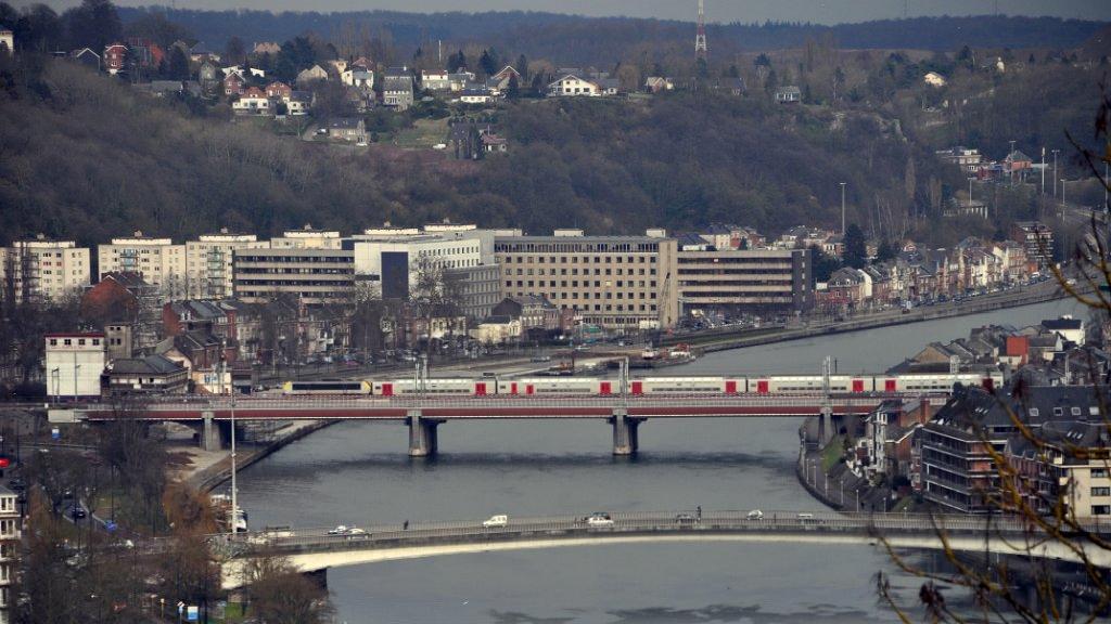 namur1003130109