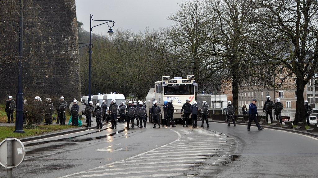 namur2403130112