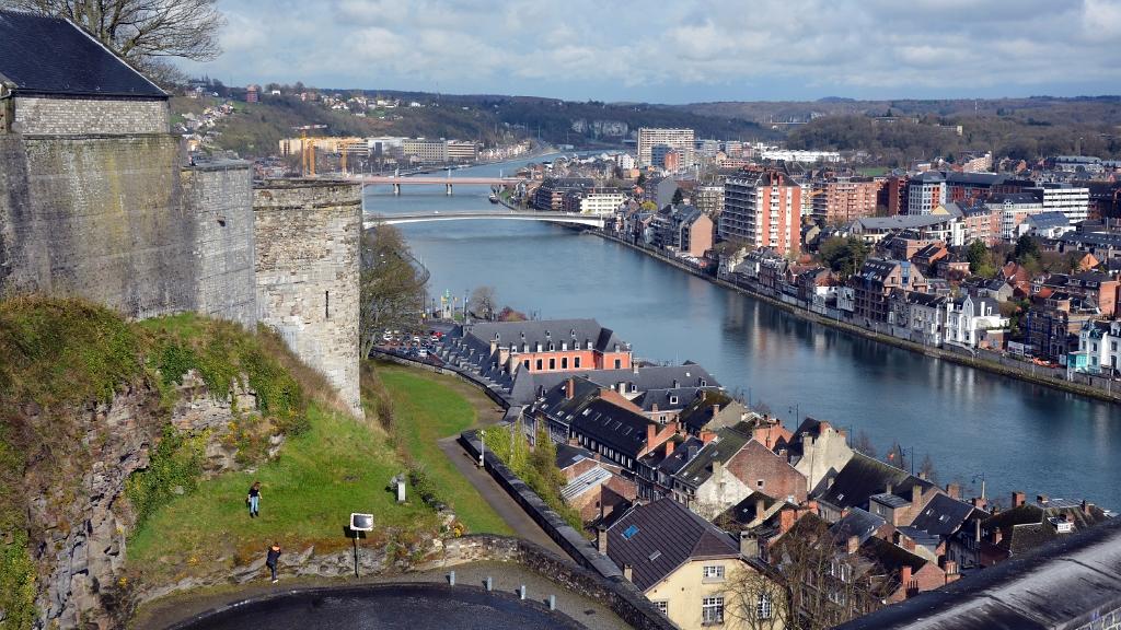 namur2303140069