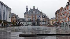 namur1111180010