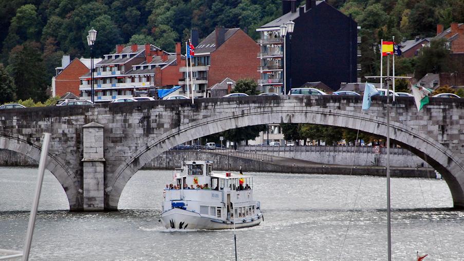 namur050909027