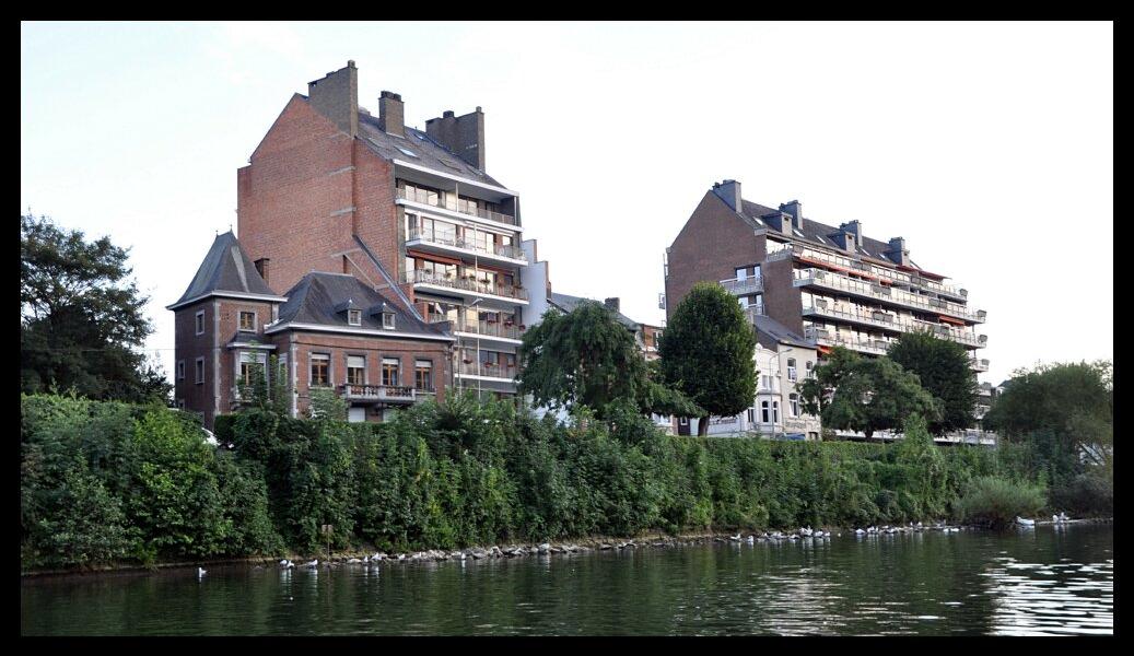 namur3009120146